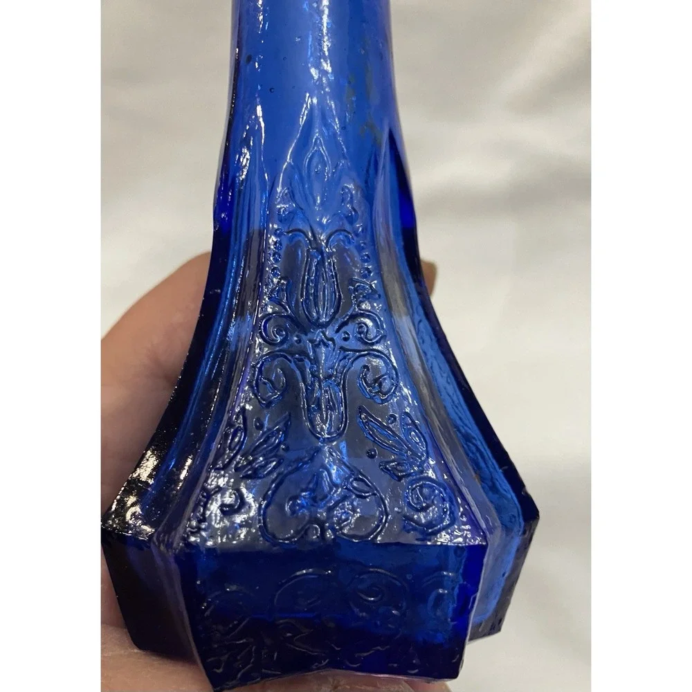 VTG Scandinavian Style Single Cobalt Blue Pressed Glass Bottle Shaker No Lid
